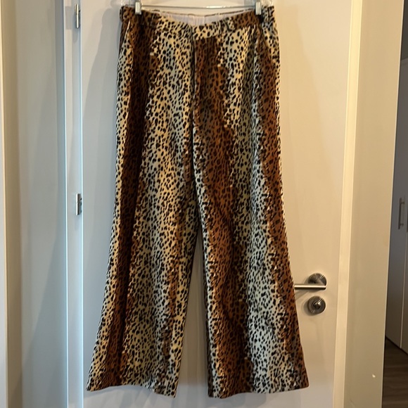 Men’s Size Large Suit - Picture 3 of 9